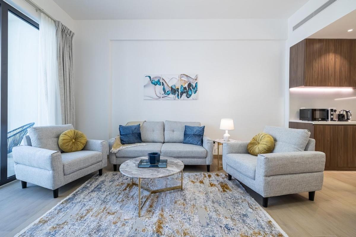 Apartment 1bdr In La Mer With Sea View